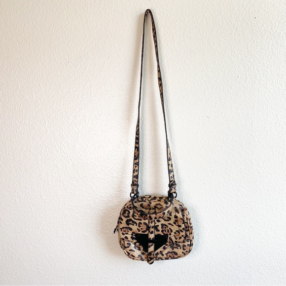 Steve Madden Handbags - Steve Madden Brown Black Animal Print Crossbody Purse